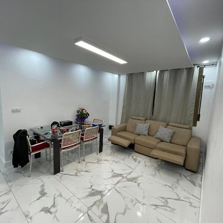 Queen Apartments Santa Coloma de Gramanet Exterior foto